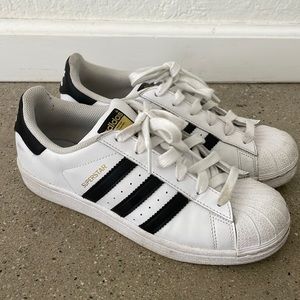 Adidas superstar size 7
